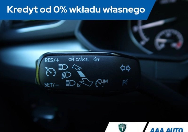 Skoda Superb cena 77000 przebieg: 102841, rok produkcji 2019 z Siedlce małe 326